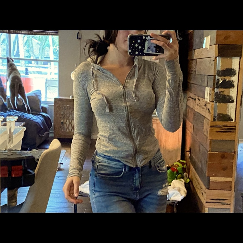 🥂2/$15 BUNDLE🥂
 Aeropostale light zip up hoodie